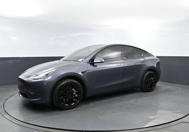 2023 Tesla Model Y Long Range AWD photo