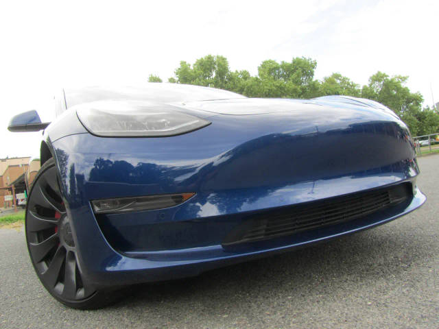 2022 Tesla Model 3 Performance AWD photo