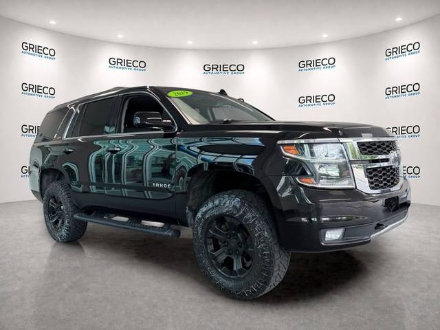 2019 Chevrolet Tahoe LT 4WD photo