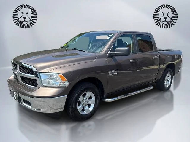 2021 Ram 1500 SLT 4WD photo