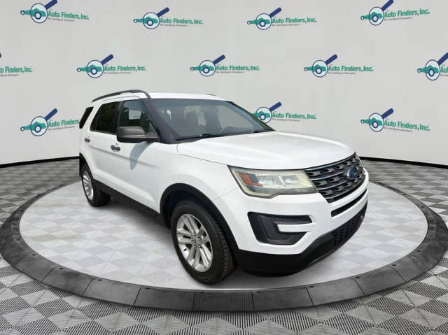 2016 Ford Explorer Base 4WD photo