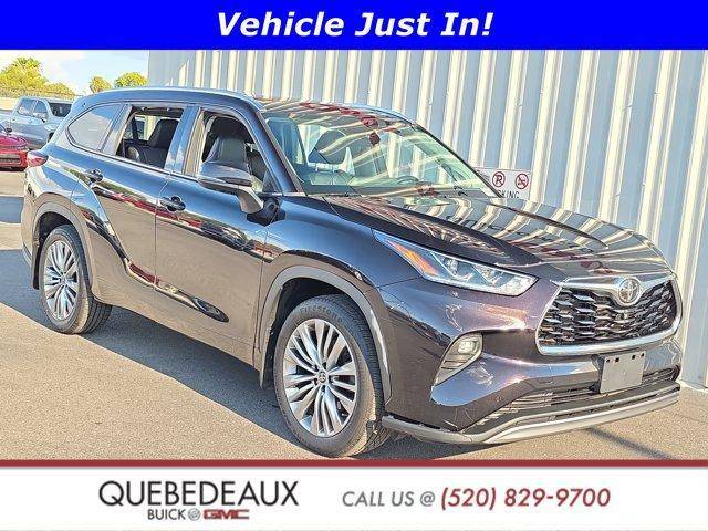 2022 Toyota Highlander Platinum AWD photo
