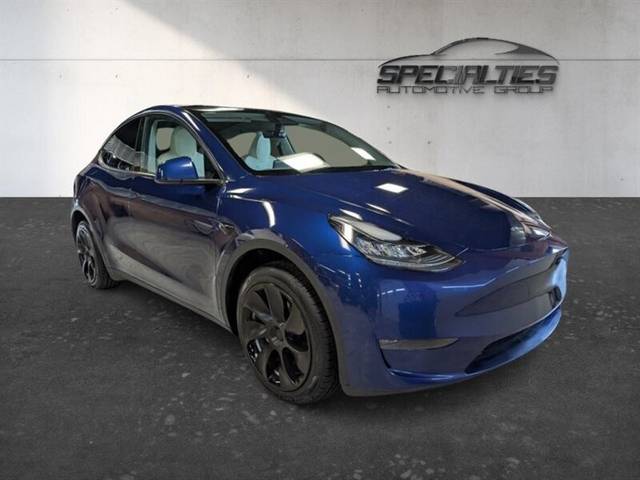 2023 Tesla Model Y Long Range AWD photo