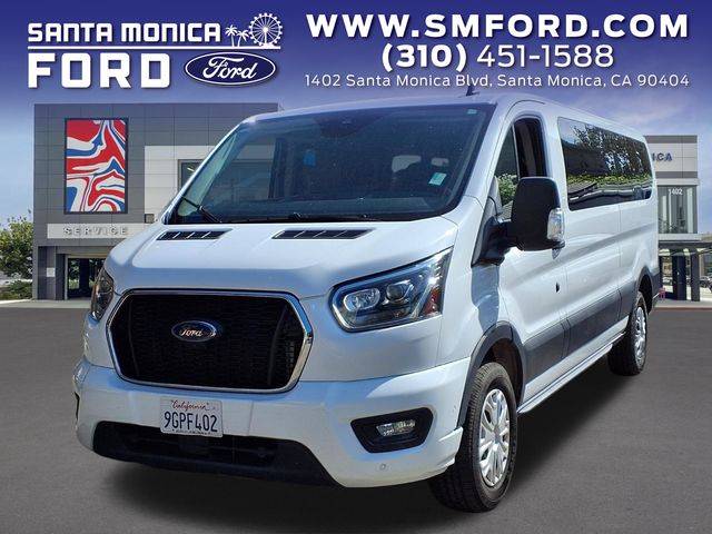 2023 Ford Transit Passenger Wagon XLT RWD photo