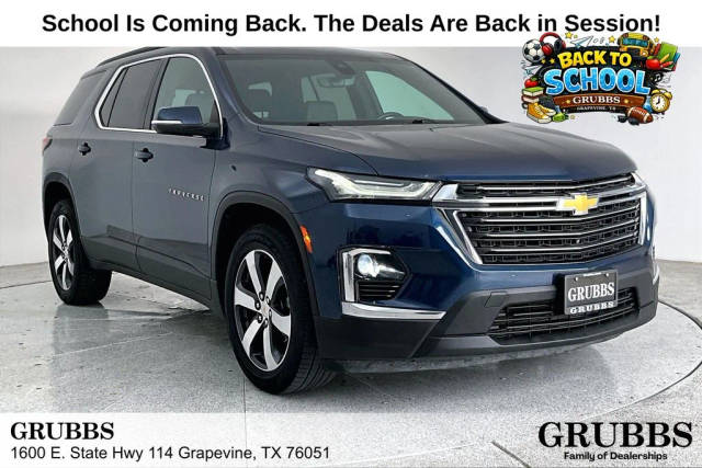 2023 Chevrolet Traverse LT Leather FWD photo