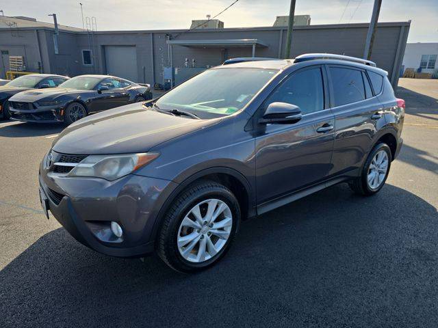 2015 Toyota RAV4 Limited AWD photo