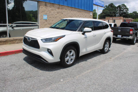 2021 Toyota Highlander Hybrid LE AWD photo