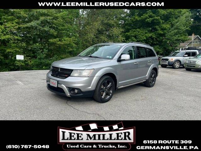 2020 Dodge Journey Crossroad FWD photo