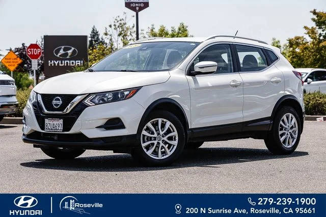 2020 Nissan Rogue Sport SV FWD photo