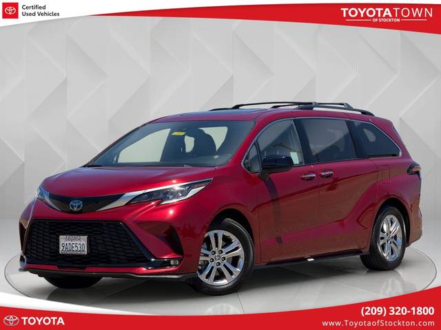 2022 Toyota Sienna XSE AWD photo