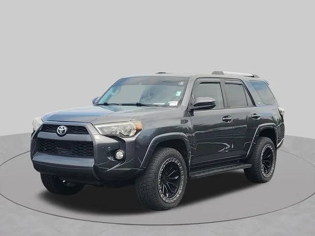 2020 Toyota 4Runner SR5 4WD photo