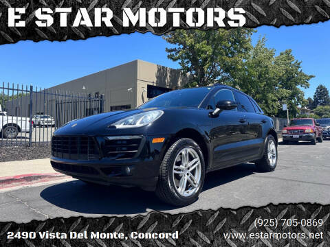 2017 Porsche Macan AWD photo