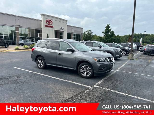 2018 Nissan Pathfinder SL FWD photo