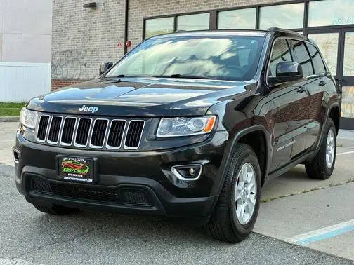 2015 Jeep Grand Cherokee Laredo 4WD photo