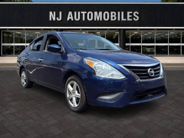 2019 Nissan Versa SV FWD photo