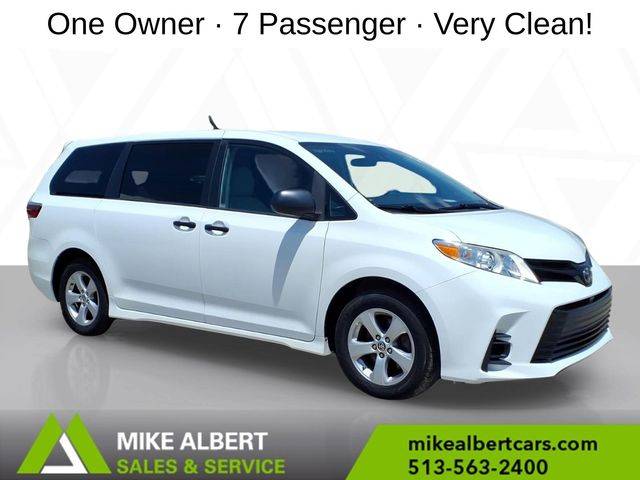 2020 Toyota Sienna L FWD photo