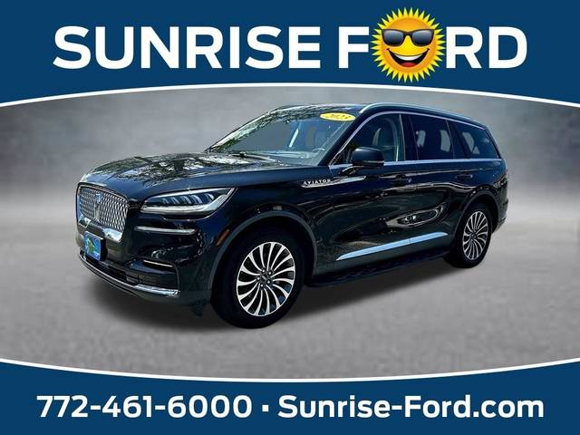 2023 Lincoln Aviator Reserve AWD photo