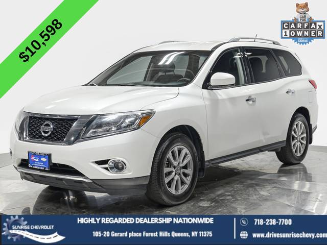 2015 Nissan Pathfinder SV 4WD photo