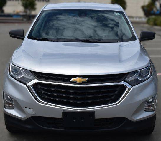 2020 Chevrolet Equinox LS AWD photo
