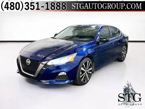 2022 Nissan Altima 2.5 SR FWD photo