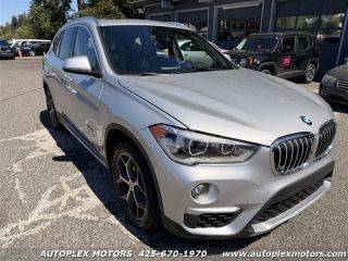 2016 BMW X1 xDrive28i AWD photo