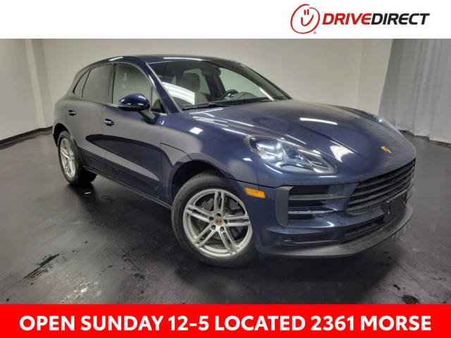2021 Porsche Macan  AWD photo