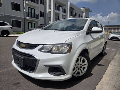2019 Chevrolet Sonic LT FWD photo