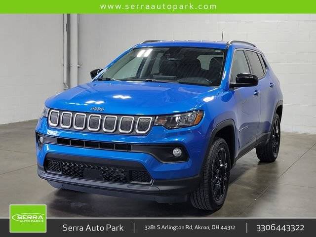 2022 Jeep Compass Latitude Lux 4WD photo