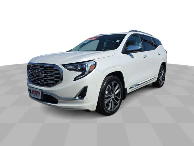 2021 GMC Terrain Denali AWD photo