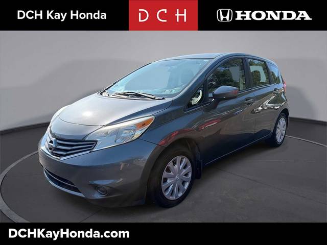 2016 Nissan Versa Note SV FWD photo