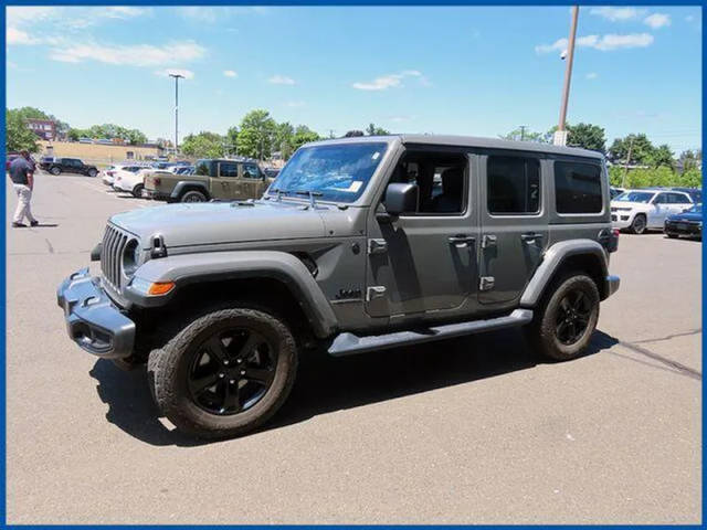 2023 Jeep Wrangler Unlimited Sahara Altitude 4WD photo