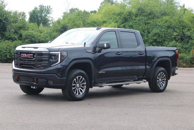 2023 GMC Sierra 1500 AT4 4WD photo