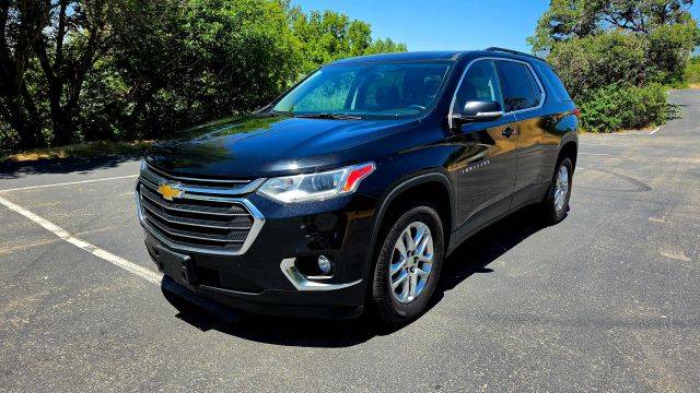 2021 Chevrolet Traverse LT Cloth AWD photo