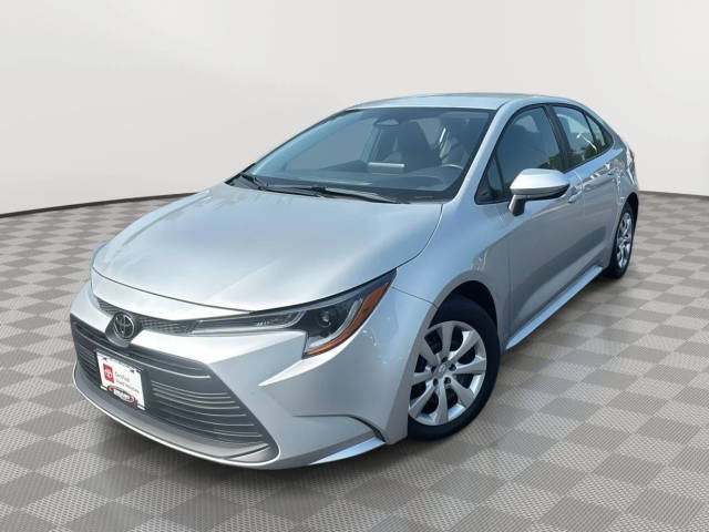 2023 Toyota Corolla LE FWD photo