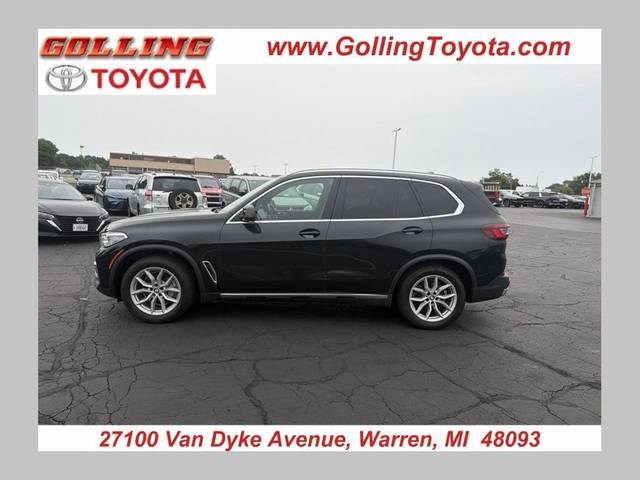 2022 BMW X5 xDrive40i AWD photo