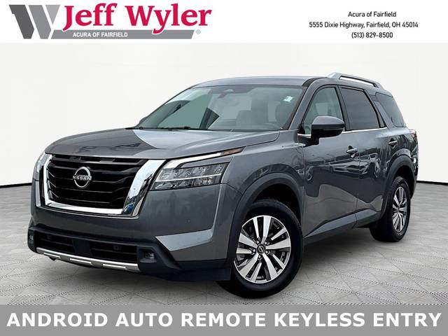 2022 Nissan Pathfinder SL 4WD photo