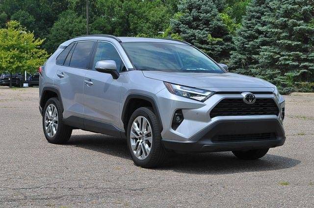 2023 Toyota RAV4 XLE Premium AWD photo