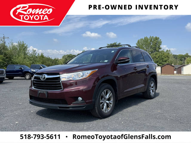 2015 Toyota Highlander XLE AWD photo