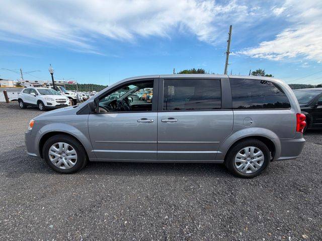 2016 Dodge Grand Caravan American Value Pkg FWD photo