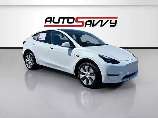 2023 Tesla Model Y Long Range AWD photo
