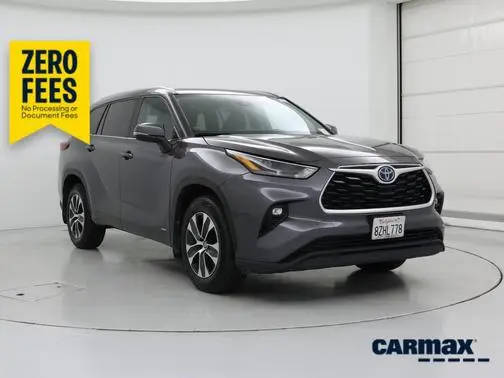 2022 Toyota Highlander Hybrid XLE AWD photo