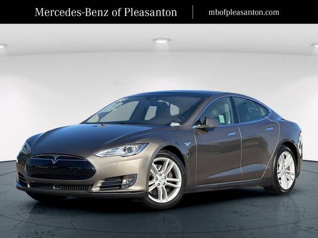 2016 Tesla Model S 70 RWD photo