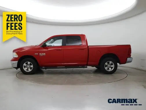 2019 Ram 1500 SLT 4WD photo