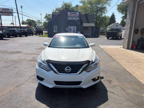 2018 Nissan Altima 2.5 SV FWD photo
