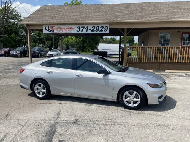 2018 Chevrolet Malibu LS FWD photo