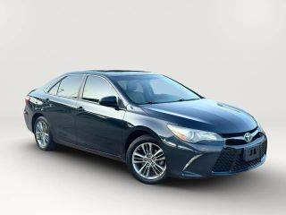 2015 Toyota Camry SE FWD photo
