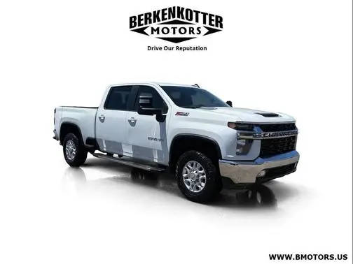 2023 Chevrolet Silverado 2500HD LT 4WD photo