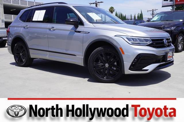2022 Volkswagen Tiguan SE R-Line Black FWD photo