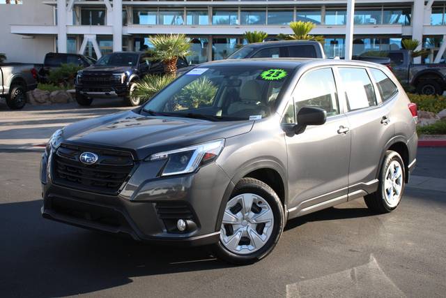 2023 Subaru Forester AWD photo
