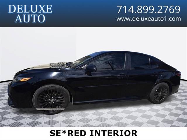 2021 Toyota Camry SE Nightshade FWD photo
